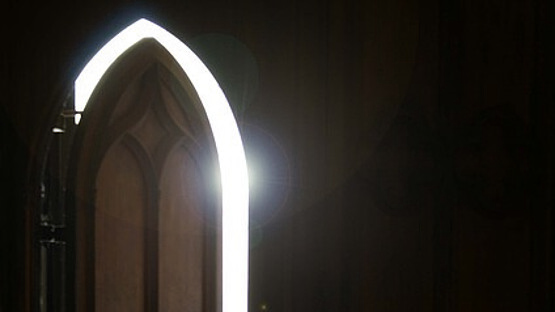 Church door Rekonziliationsgesuch